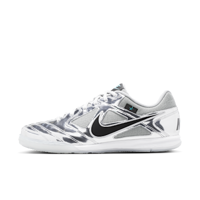 Nike GATO フットサルシューズ　28.5 NIKE+GATO+LV8+TREBLE.png
